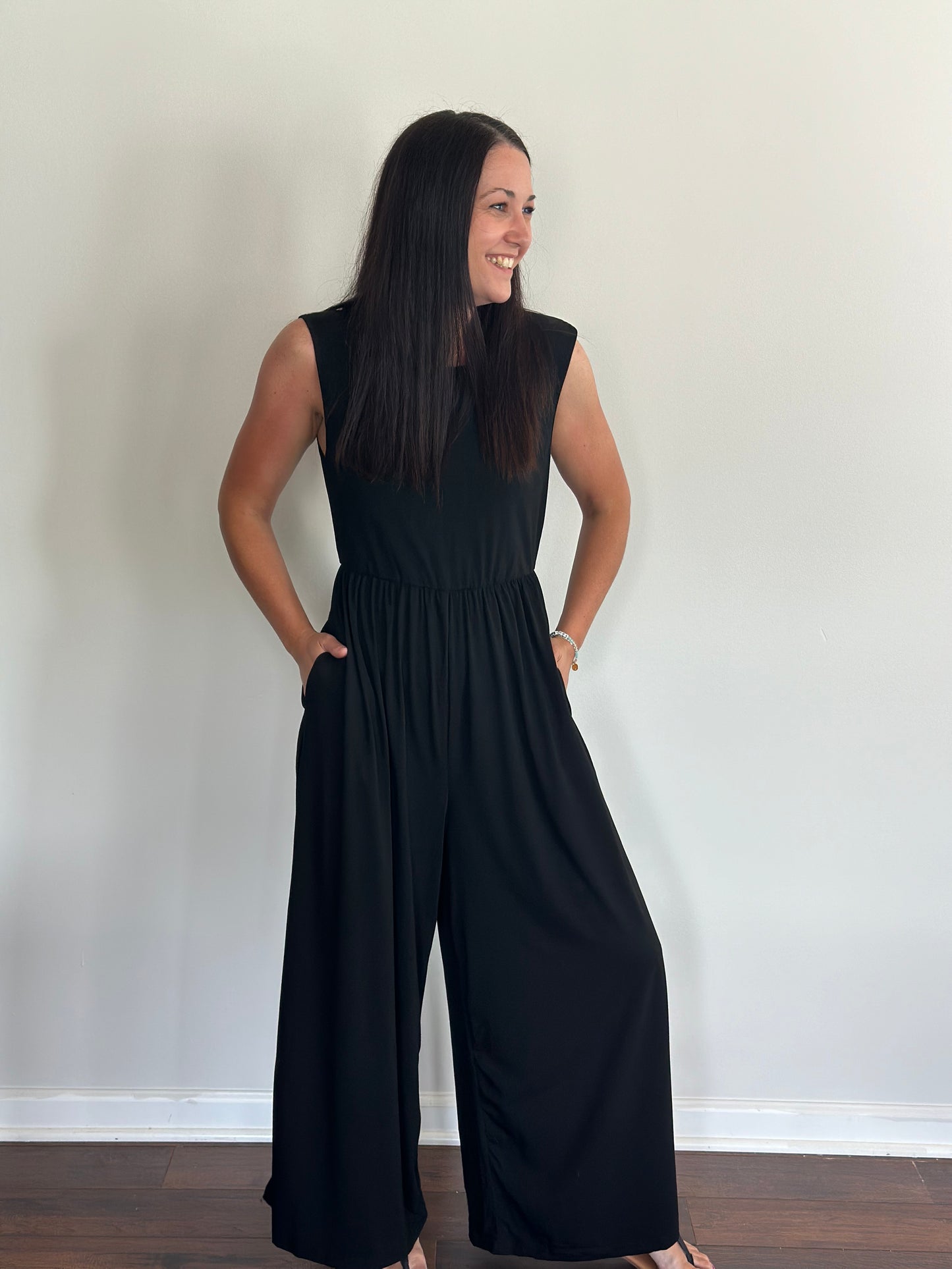 Chic Wide-Leg Jumpsuit